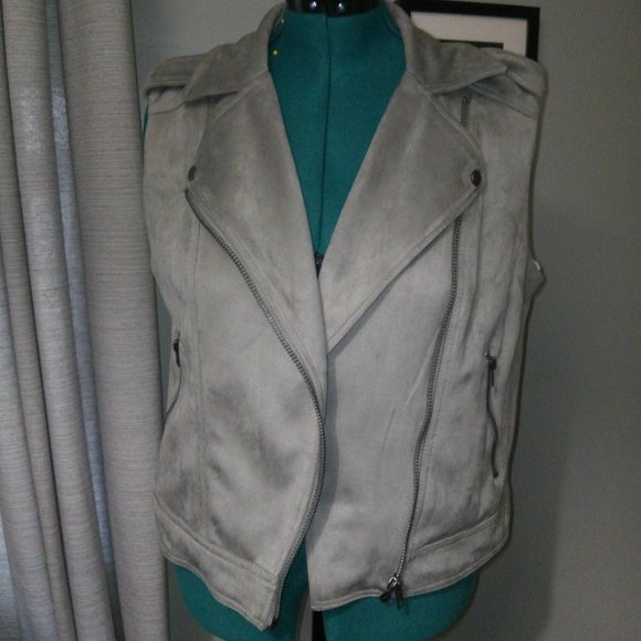 Philosophy Gray Faux Suede Moto Vest Sz L NWT - Picture 2 of 16